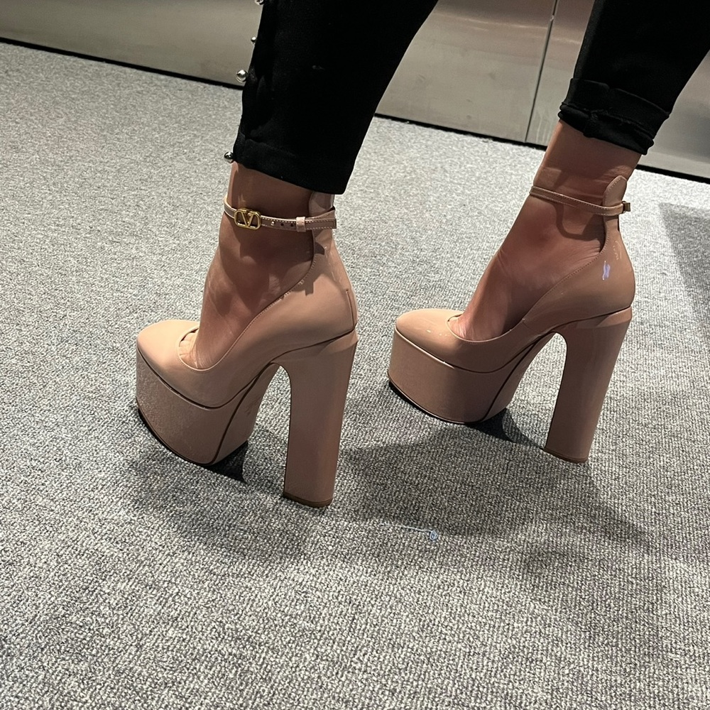 Valentino Platform heels (nude color)